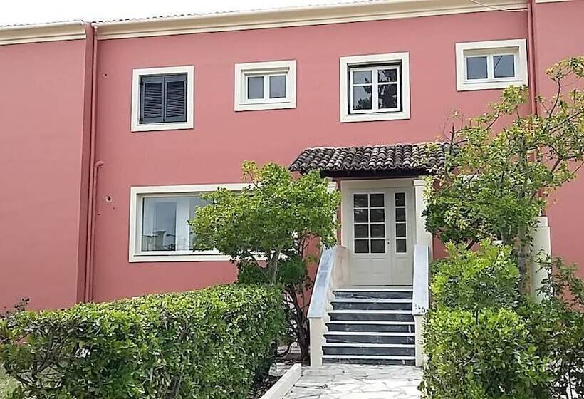 Pierhouse Hotel In Gouvia