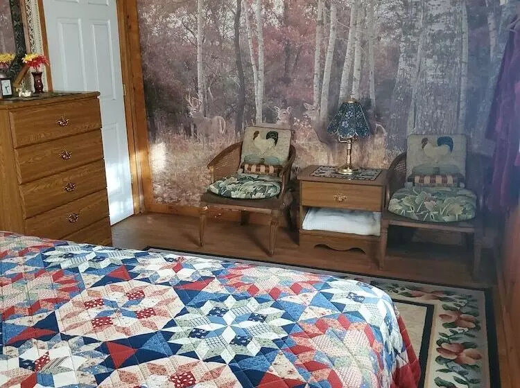 Aamiaismajoitus (B&B) Kennedys Red Barn Inn