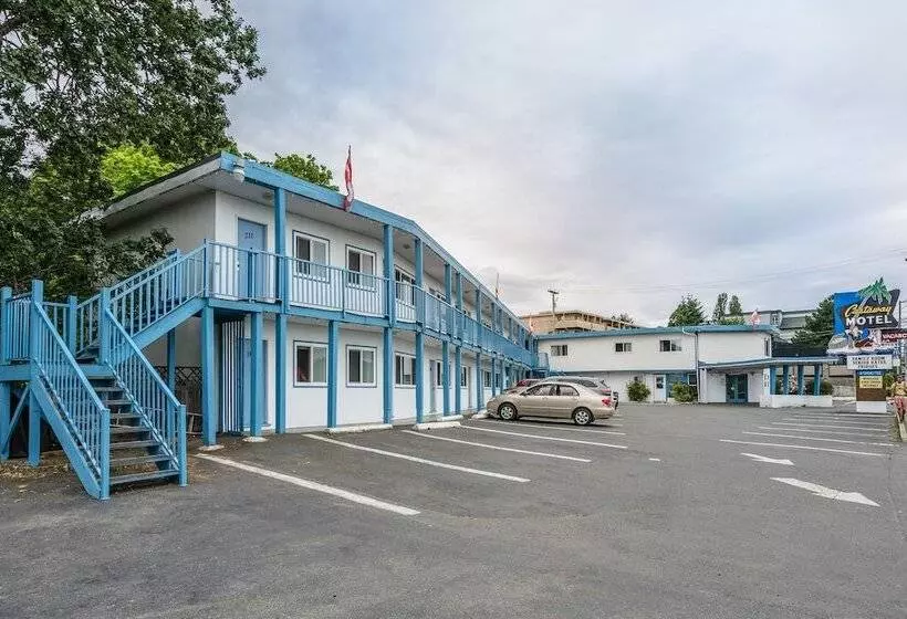 Castaway Motel
