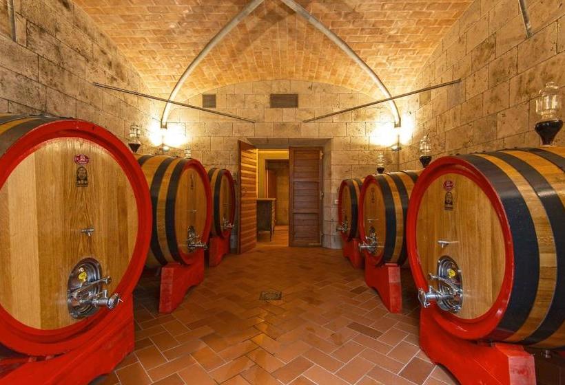 בית מלון כפרי Savernano