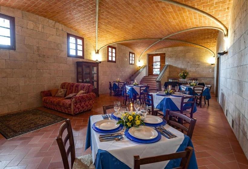 בית מלון כפרי Savernano