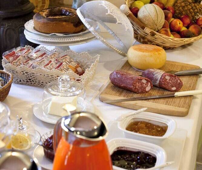 ホテル Agriturismo Tenuta Armaiolo