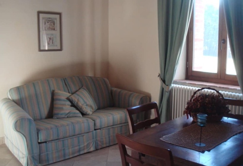 ホテル Agriturismo Tenuta Armaiolo