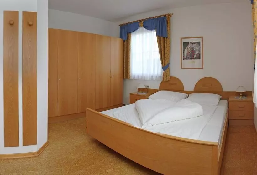 ホテル Appartment Mühlrast
