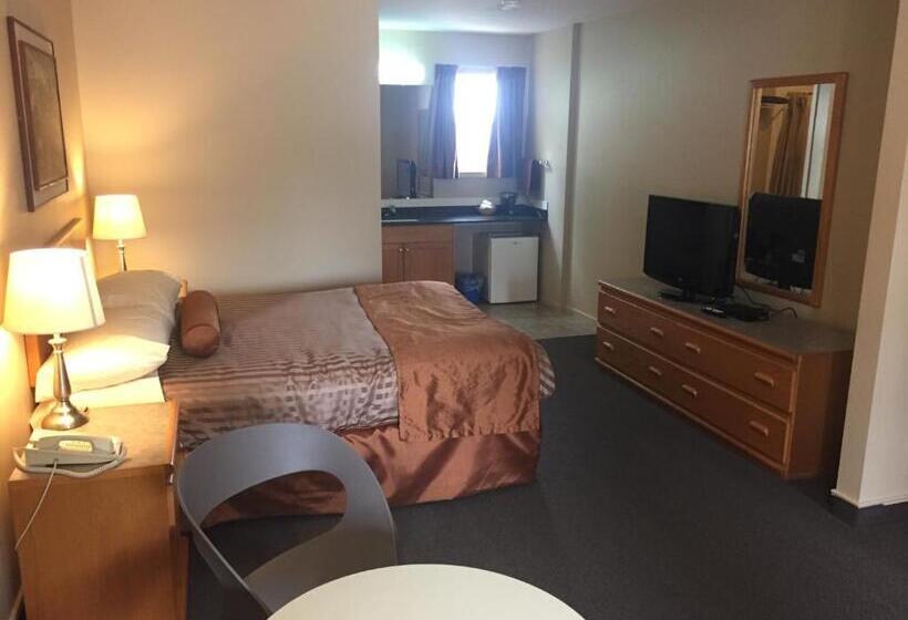 בית מלון כפרי Avalon Inn