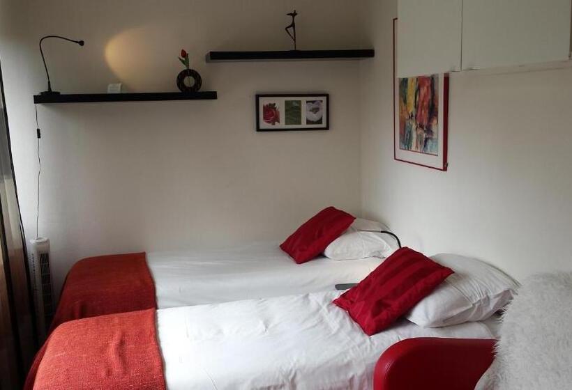 בית מלון כפרי B&b Oosterpark