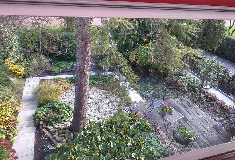 בית מלון כפרי B&b Oosterpark