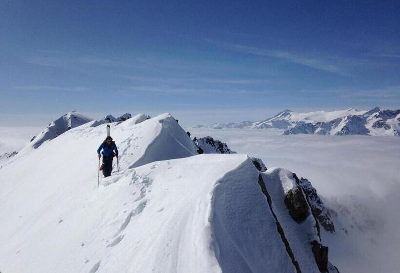 Отель Garnì La Soldanella