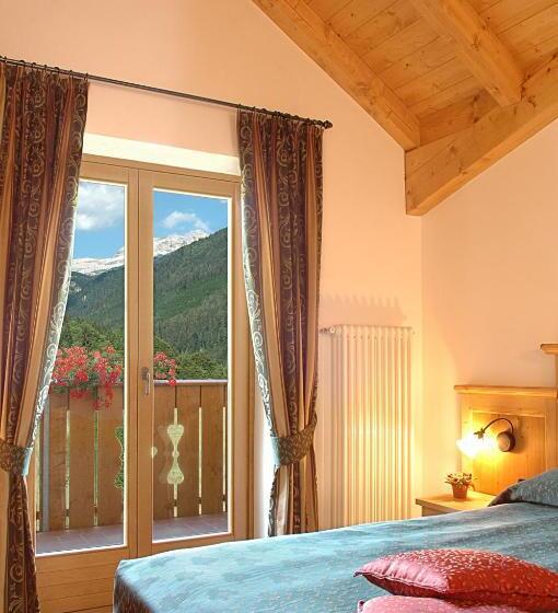 Отель Garnì La Soldanella