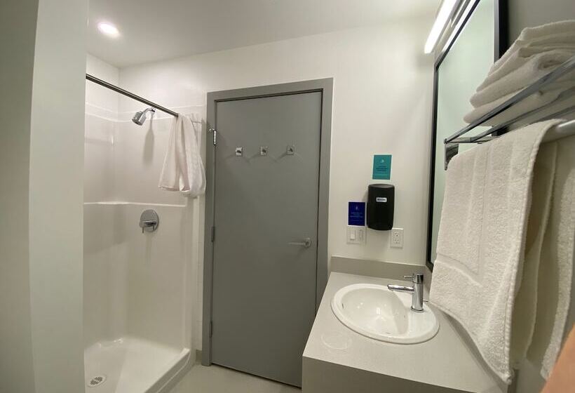 هتل Hi Jasper Hostel