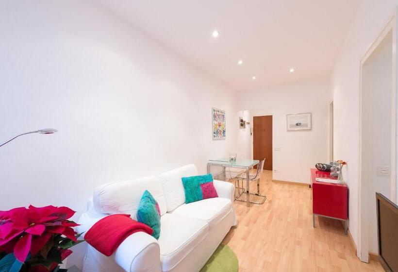 هتل Hostal Bestprice Barcelona Stadium