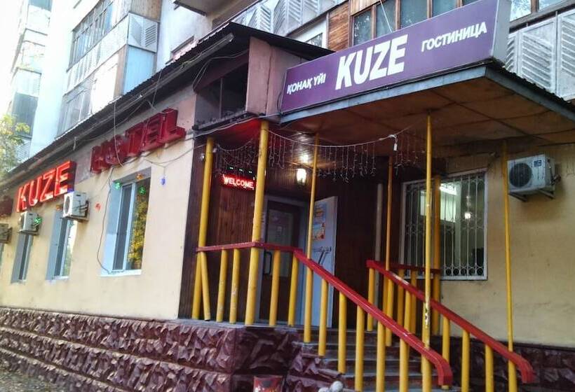 هتل Kuze