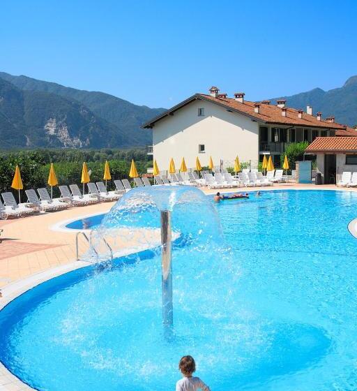 هتل Residence Isolino