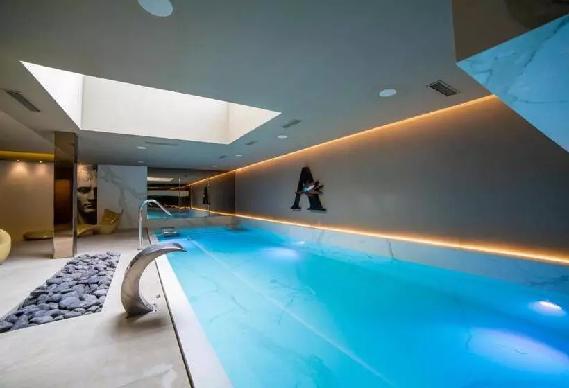 هتل Spa Elia