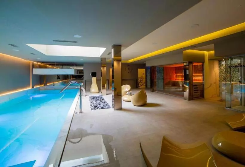 هتل Spa Elia