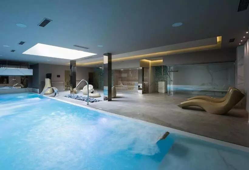 هتل Spa Elia