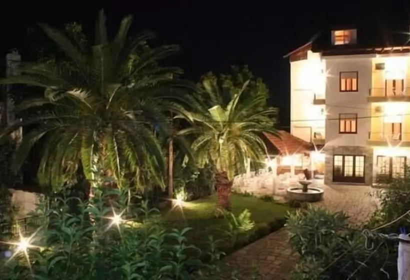 هتل Vicky Rooms & Apartments