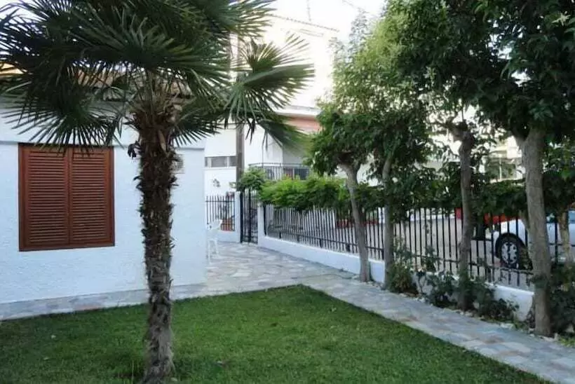 هتل Vicky Rooms & Apartments