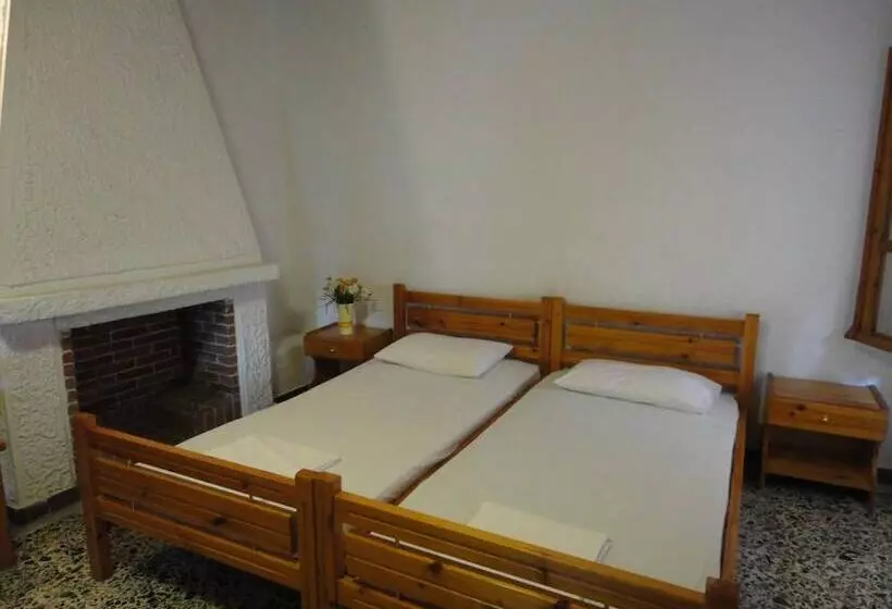 هتل Vicky Rooms & Apartments