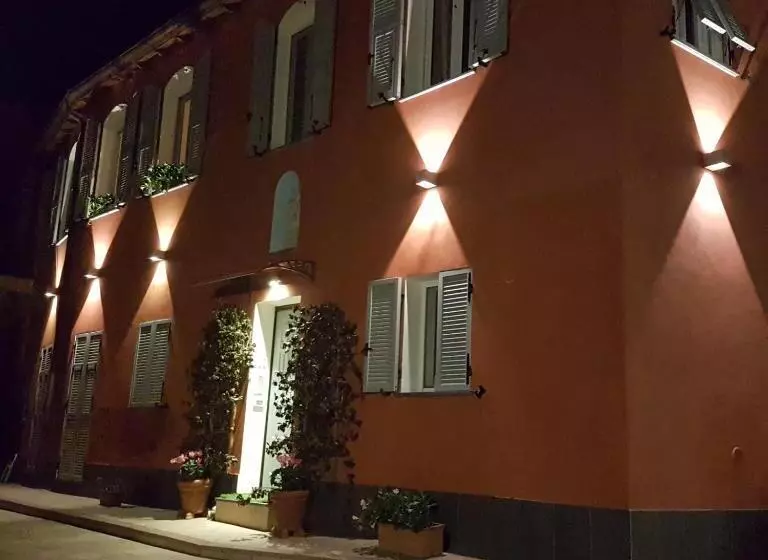 هتل Villa Mont Des Oliviers Citra 8055lt 1805 E 1807