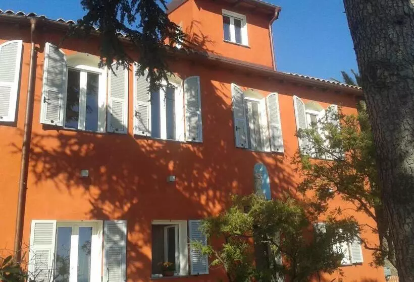 هتل Villa Mont Des Oliviers Citra 8055lt 1805 E 1807