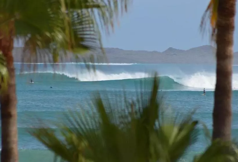 Villa Bahia Beach Club