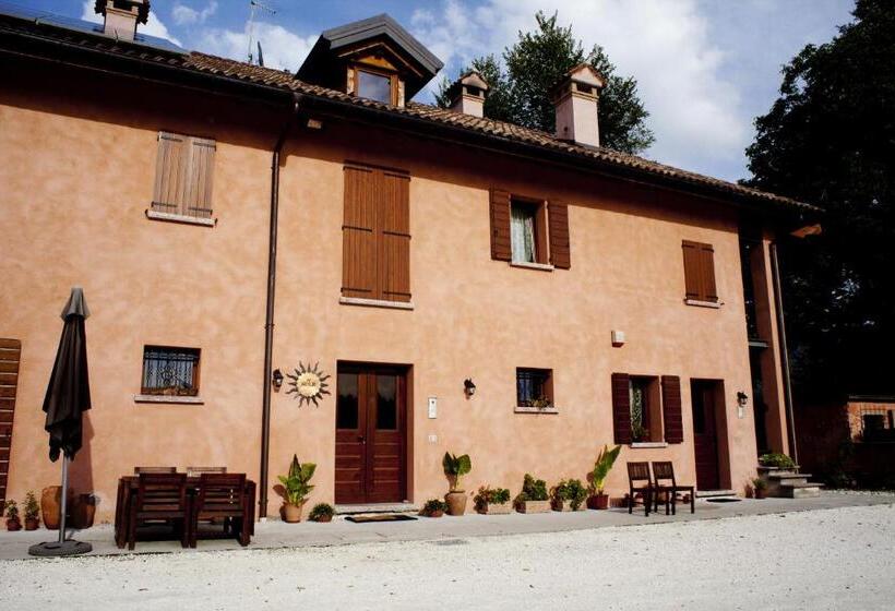 هتل B&b Al Sole Di Cavessago