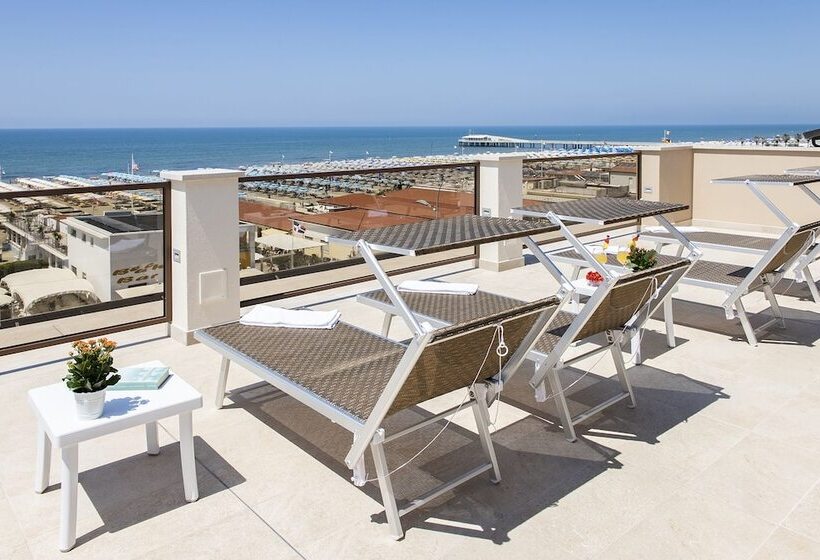 فندق Biagi & Residence