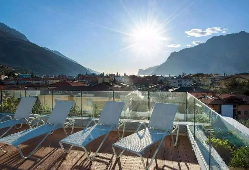 Hotelli Gardabike Residence