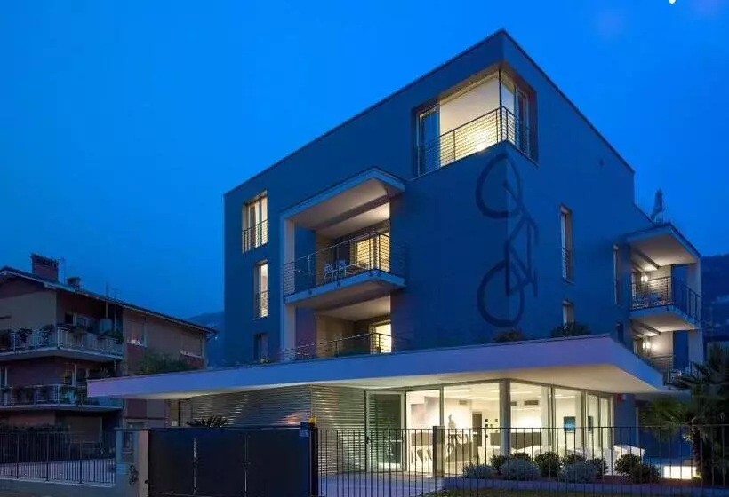 Hotelli Gardabike Residence