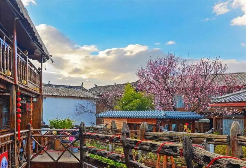 ホテル Lijiang Venice Lost Guest House