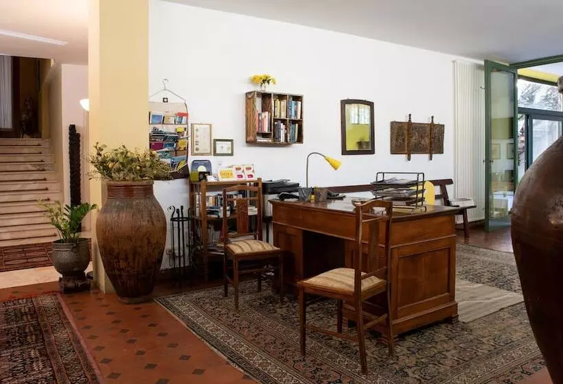 هتل Lirma B&b