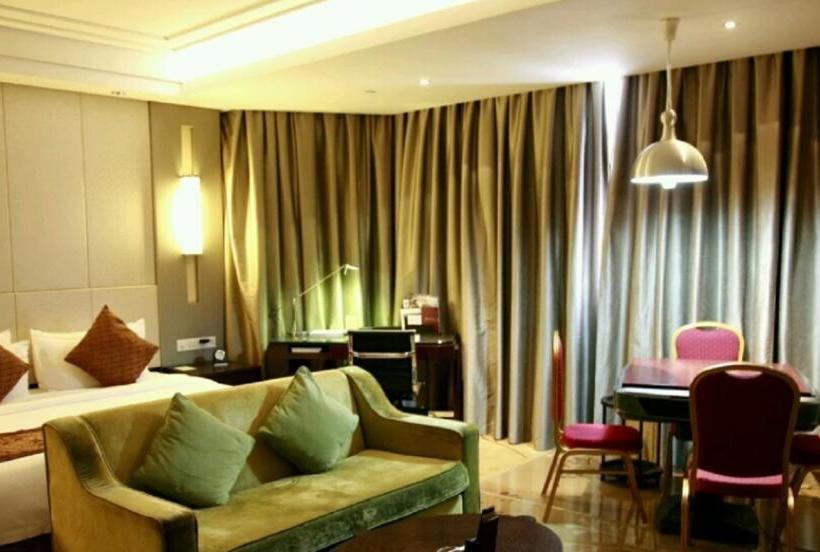 Отель Ondine International