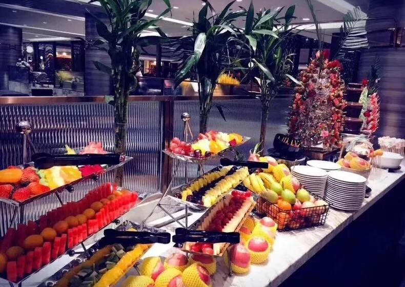 Отель Ondine International