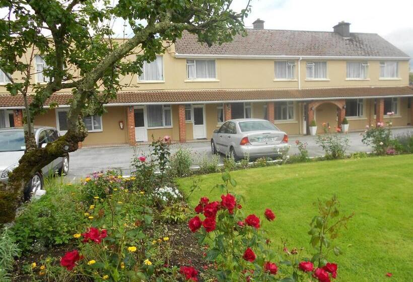 فندق The Gardens B&b