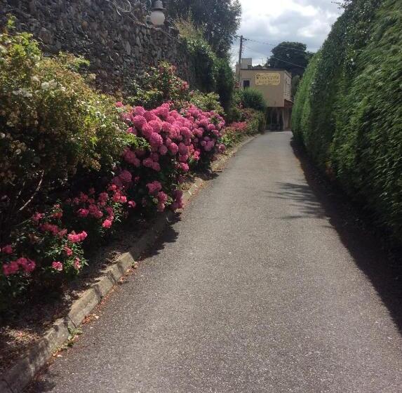 فندق The Gardens B&b