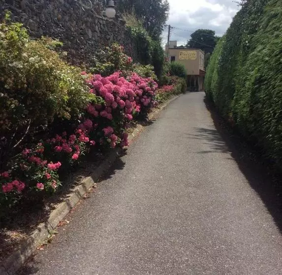 Hotel The Gardens B&b
