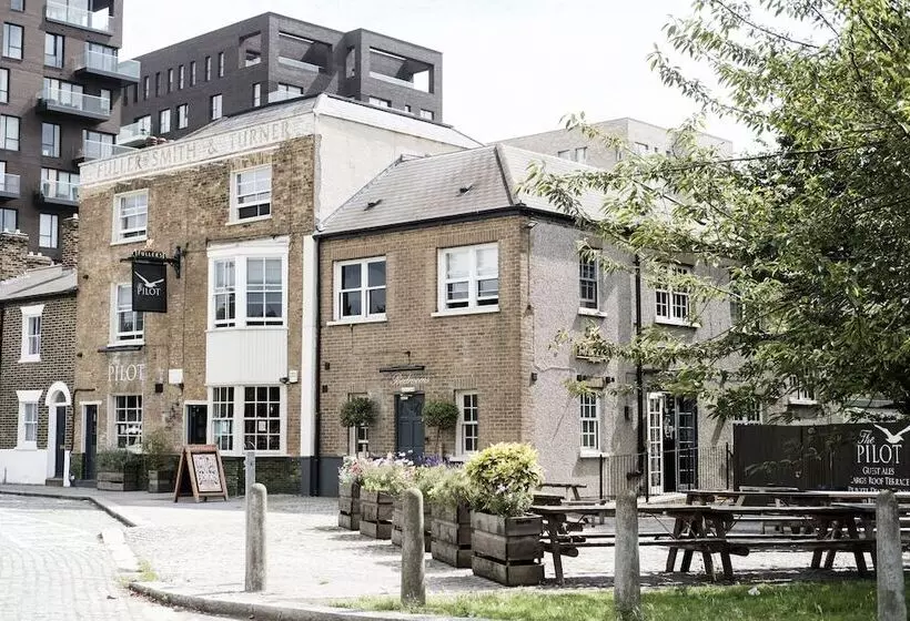 Hotelli The Pilot Inn