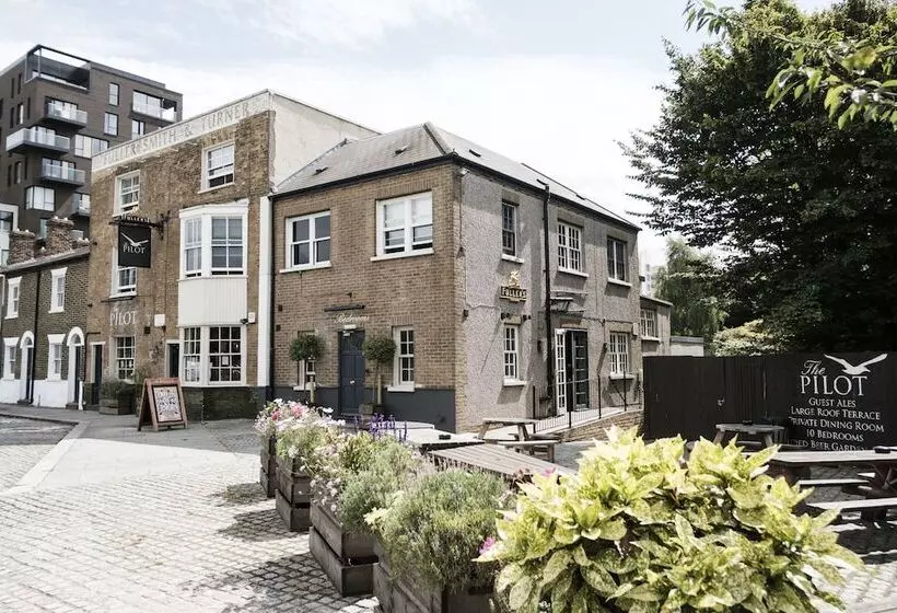 Hotelli The Pilot Inn