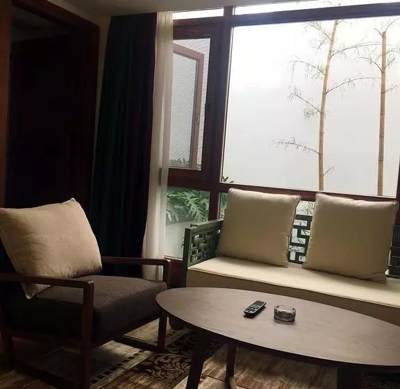 Jinyuan Zhangfei International Hotel - Langzhong