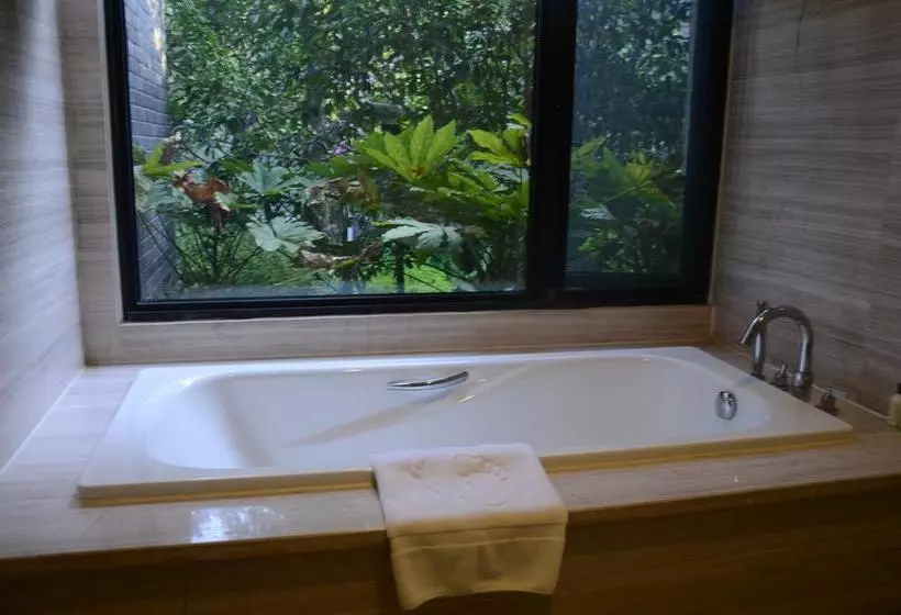 Jinyuan Zhangfei International Hotel - Langzhong