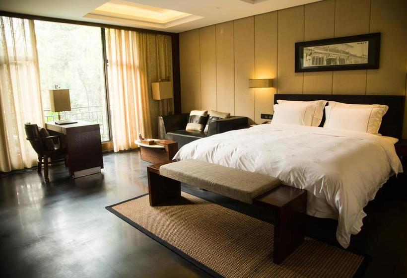 Jinyuan Zhangfei International Hotel - Langzhong