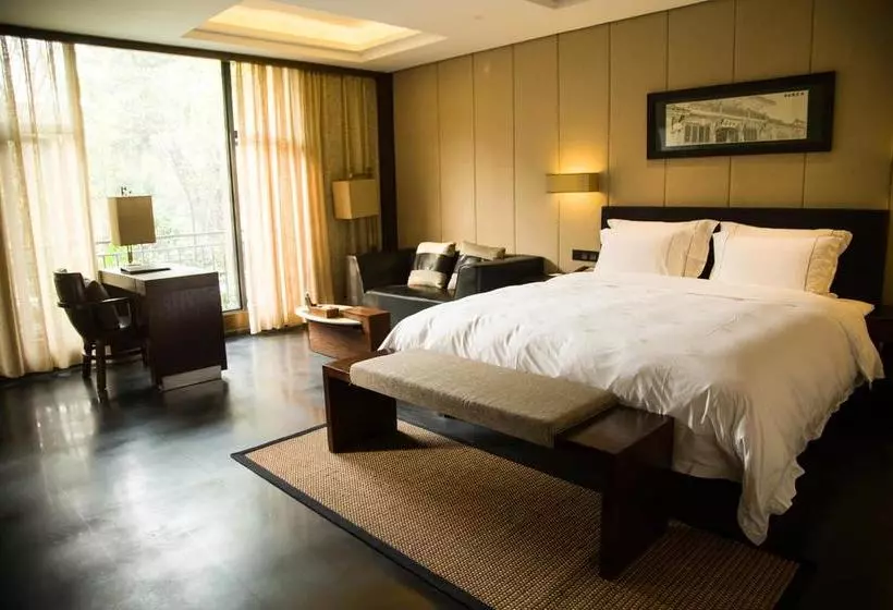 Jinyuan Zhangfei International Hotel - Langzhong