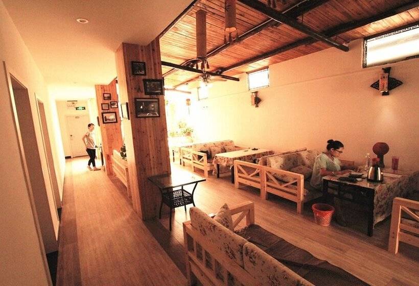 Hotel Buddy S Hostel