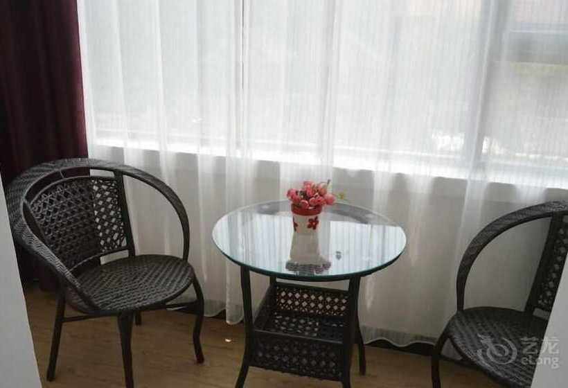 Hotel Buddy S Hostel