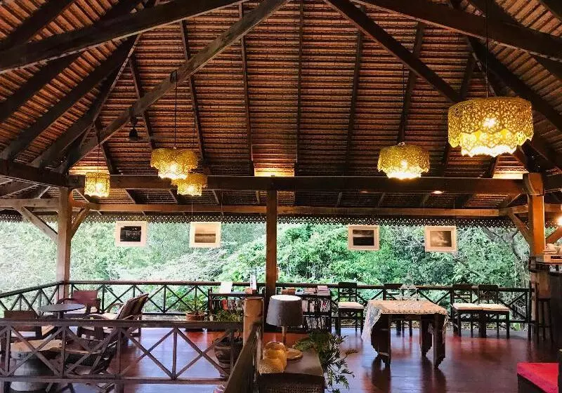 مسافرخانه Baba Ecolodge