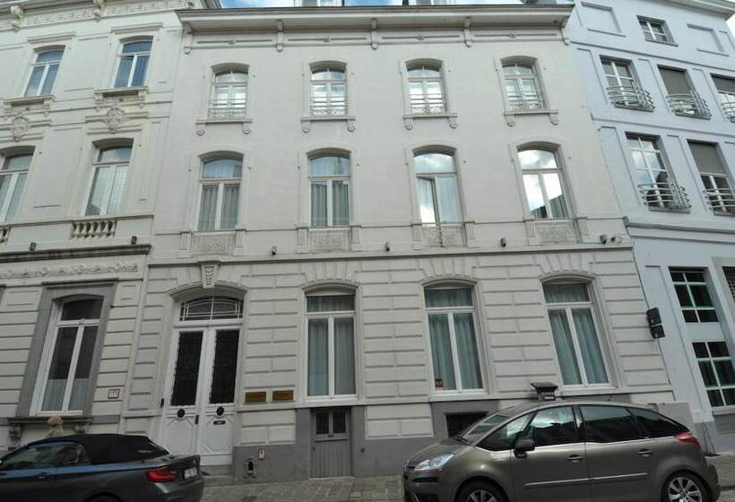 فندق Guesthouse Mirabel