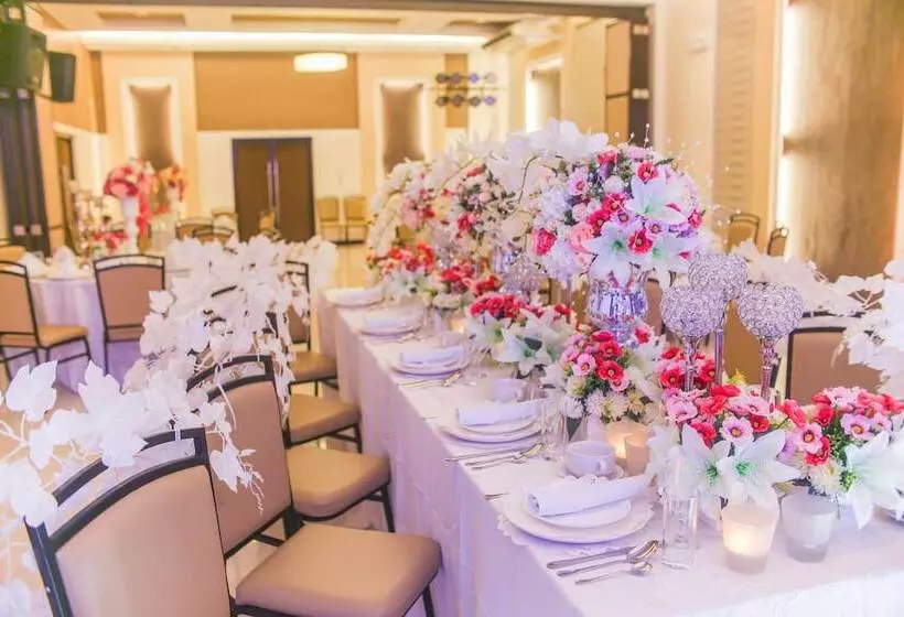 هتل Prime City Resort