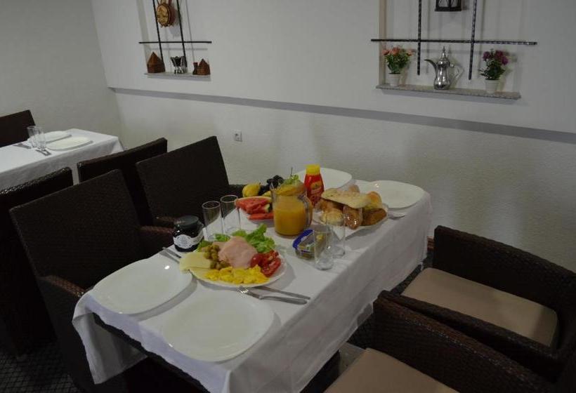 هتل Villa Hipodrom