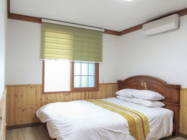 Jungmoon Wow Pension